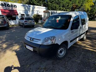 Peugeot Partner minivan