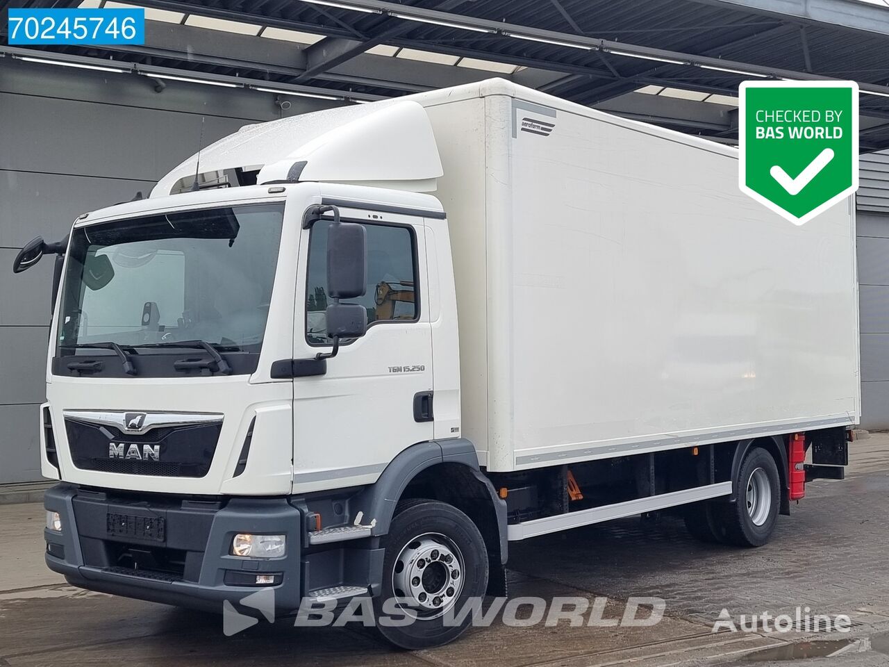 MAN TGM 15.250 4X2 15 Tons Automaat Ladebordwand Euro 6 box truck