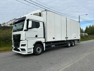 new MAN TGX 26.520 6X2-4 LL 5900 box truck