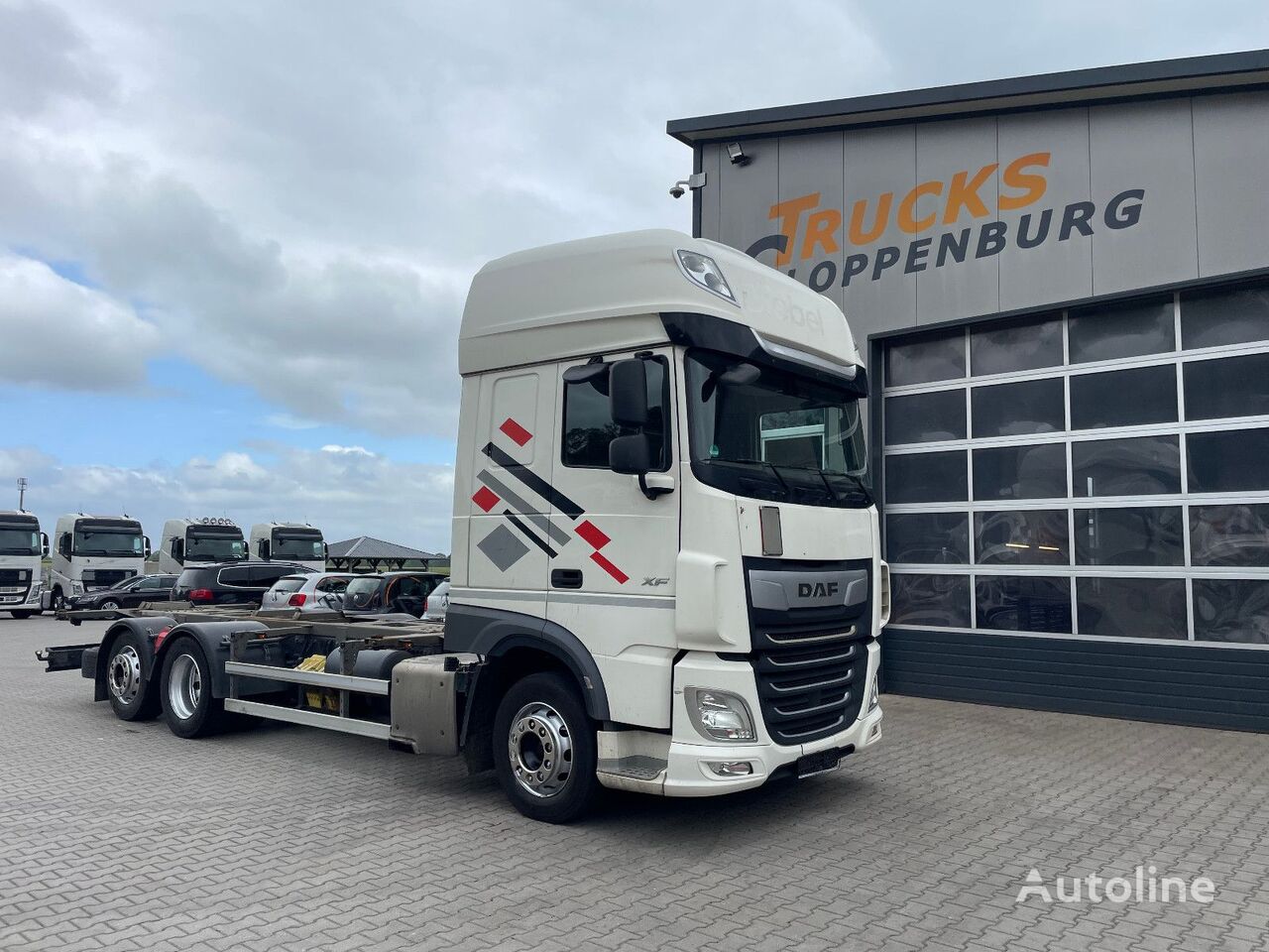 DAF XF 106 440 SuperSpaceCap Jumbo/BDF chassis truck