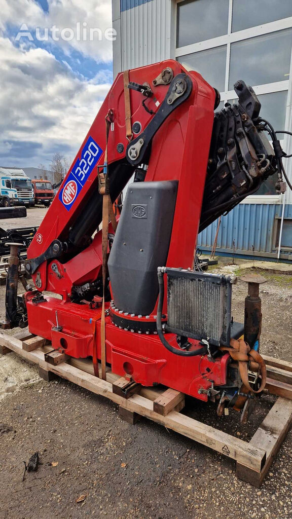 HMF 3220 K5 loader crane