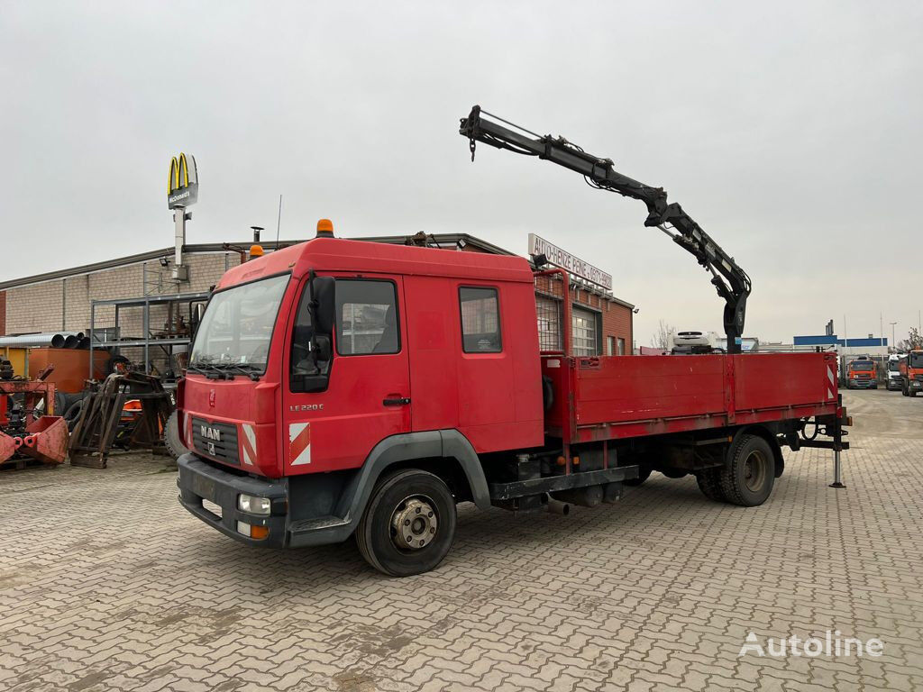 MAN LE 12.220 L Pritsche flatbed truck