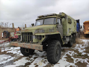 Ural 375 box truck military truck