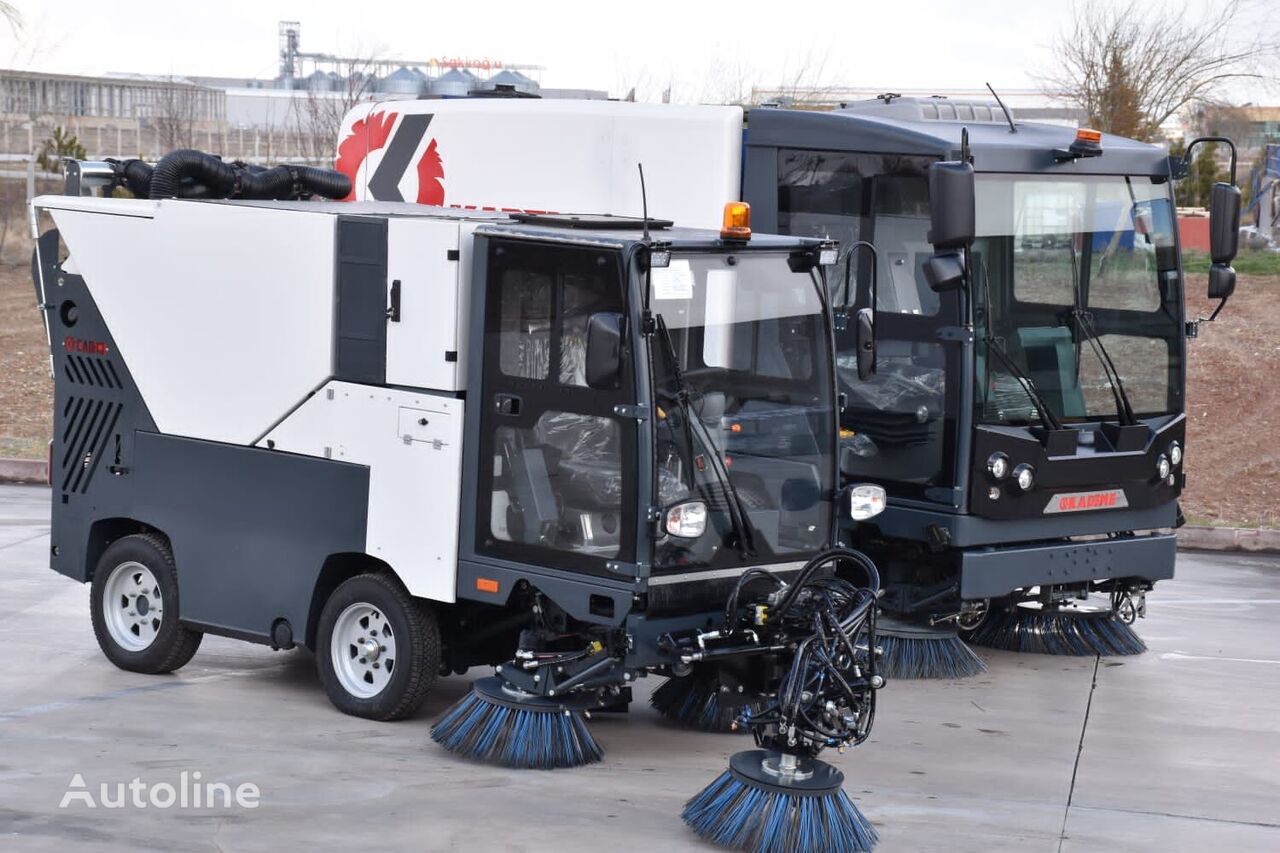 new Kademe ROAD SWEEPERS 2 - 5 M3 COMPACT