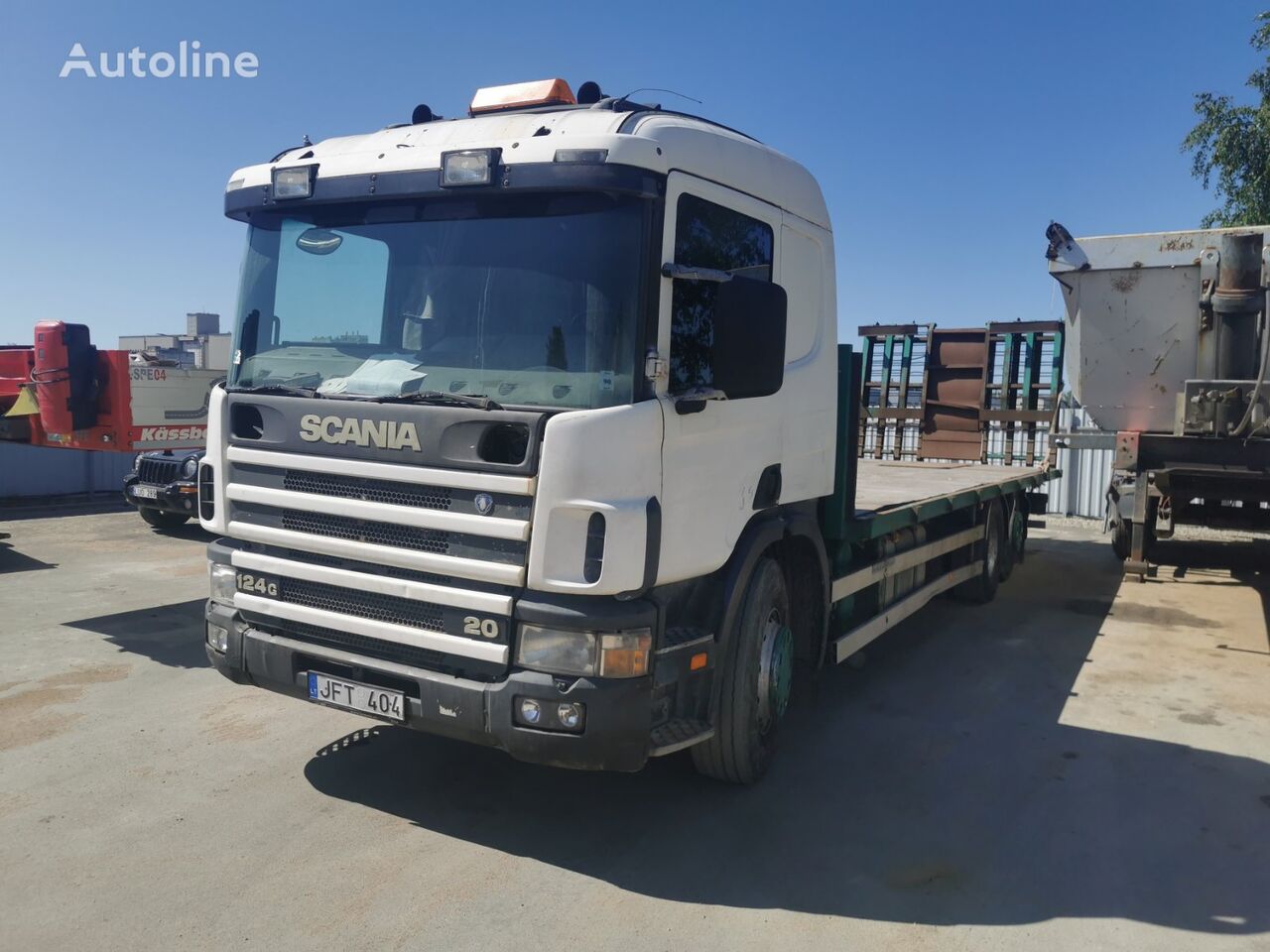 Scania P 124 platform truck