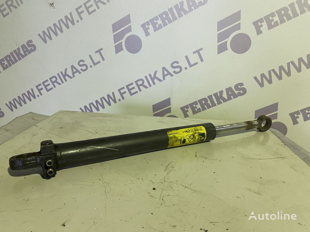 Scania Podemnyy tsilindr kabiny 1720924 hydraulic cylinder for Scania R truck tractor