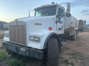 Kenworth W900 tanker truck