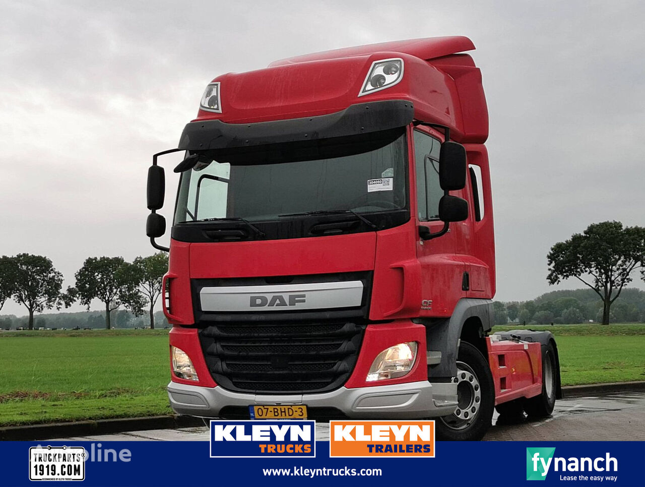 DAF CF 400 spacecab skirts truck tractor