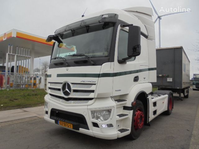 Mercedes-Benz Actros 1939 LS truck tractor