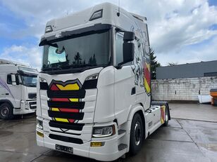 Scania S500 truck tractor