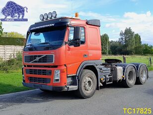 Volvo FM 440 truck tractor